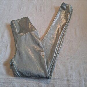 Balera girls size Large silver metallic full length legging, high waisted, EUC